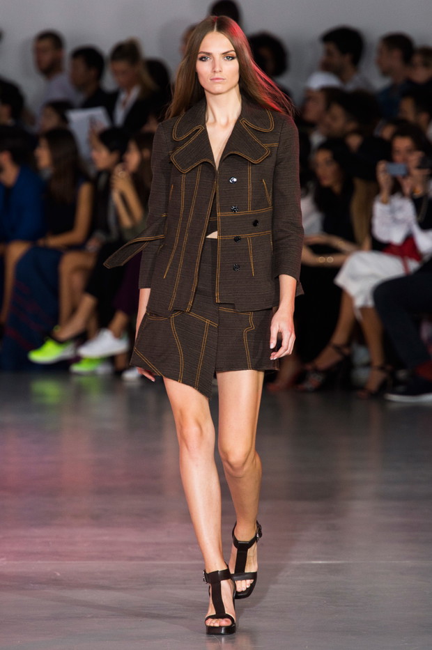 Costume National wiosna-lato 2015, fot. Imaxtree  