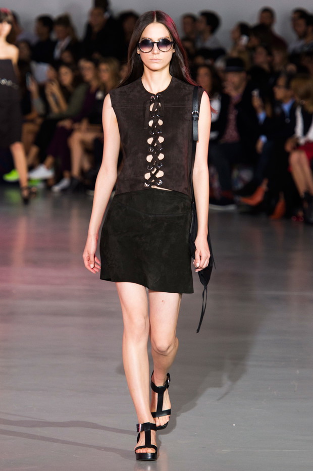 Costume National wiosna-lato 2015, fot. Imaxtree  