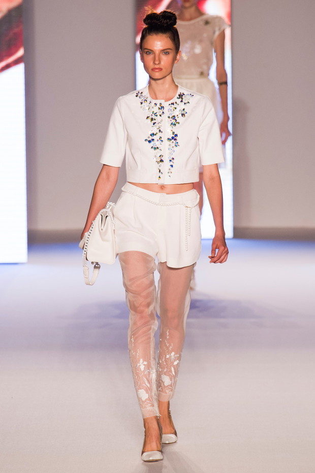 Aigner wiosna-lato 2015