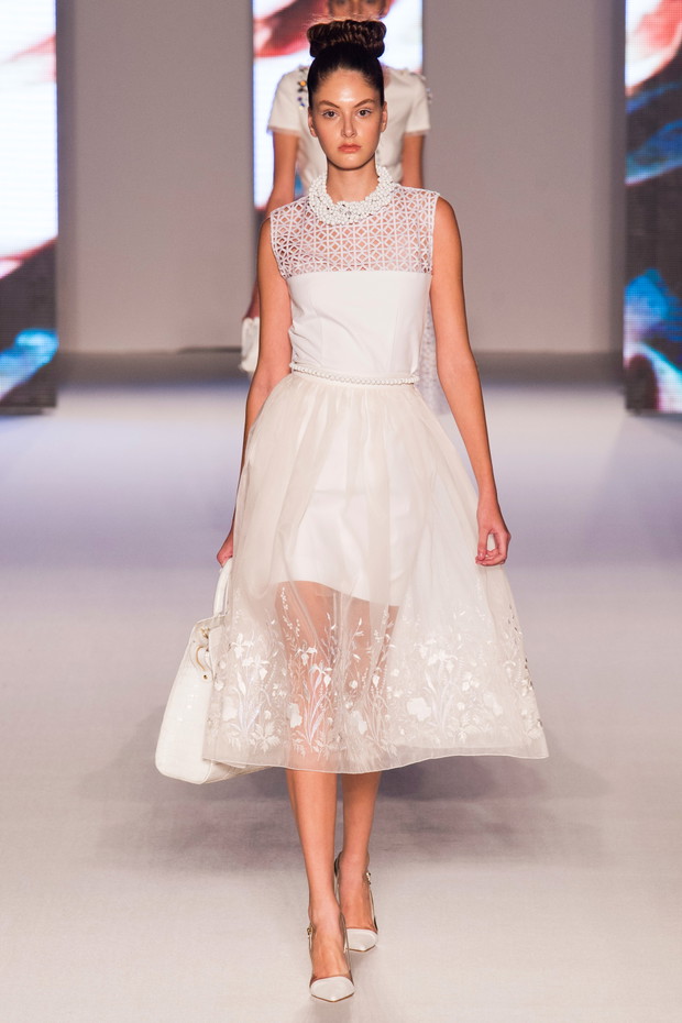 Aigner wiosna-lato 2015