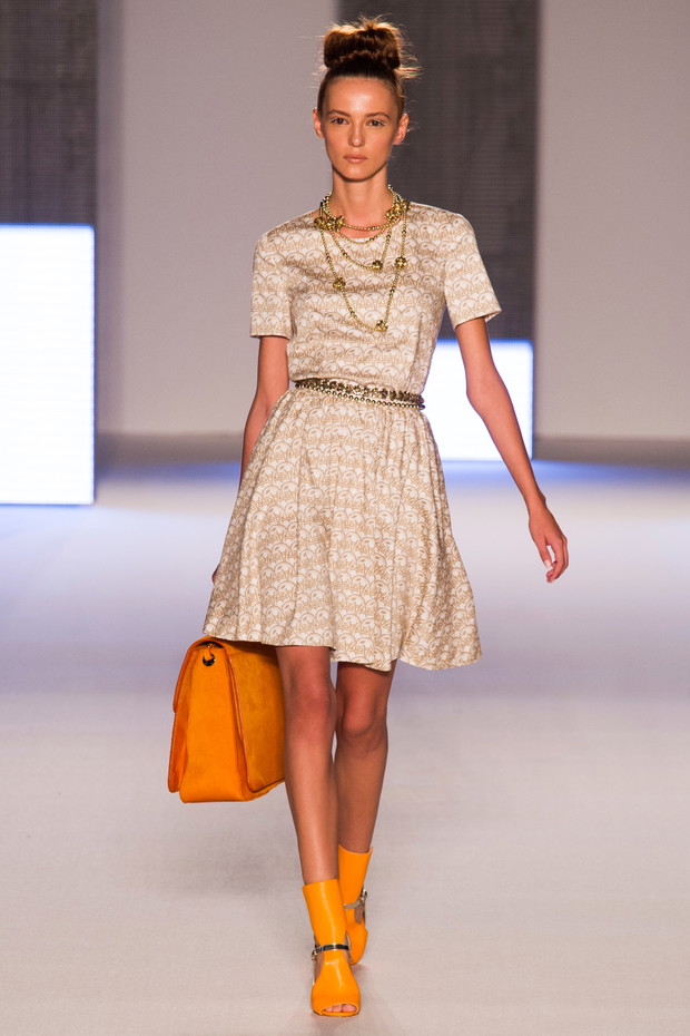 Aigner wiosna-lato 2015