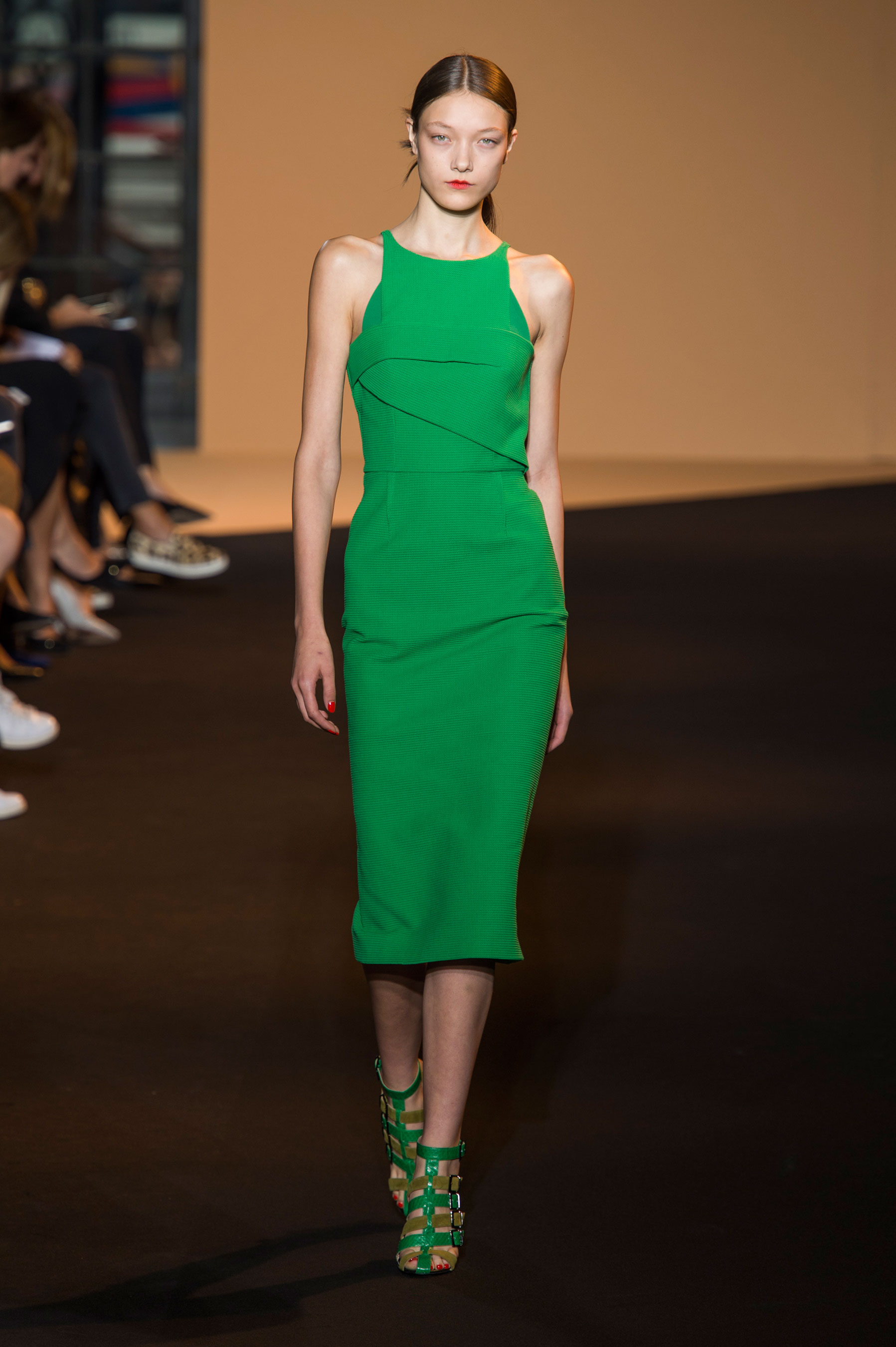 Roland Mouret wiosna-lato 2015