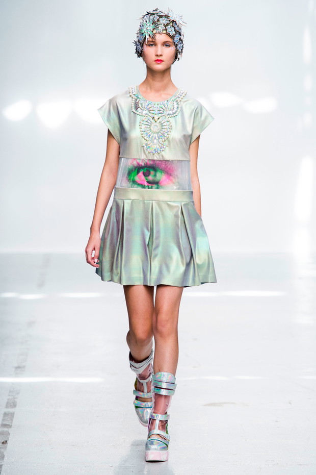 Manish Arora wiosna-lato 2015