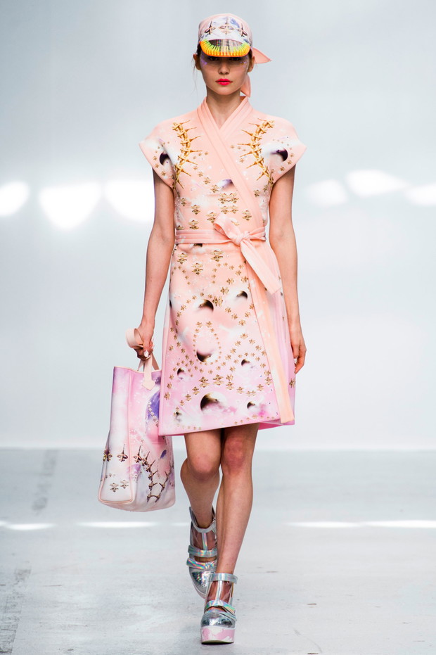 Manish Arora wiosna-lato 2015