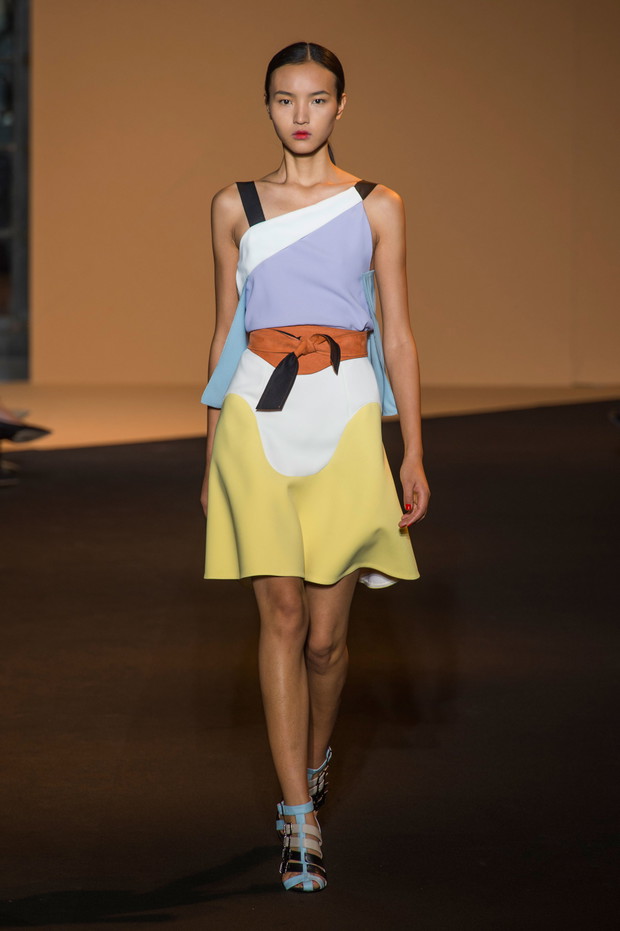 Roland Mouret wiosna-lato 2015