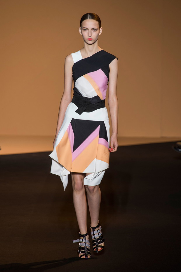 Roland Mouret wiosna-lato 2015
