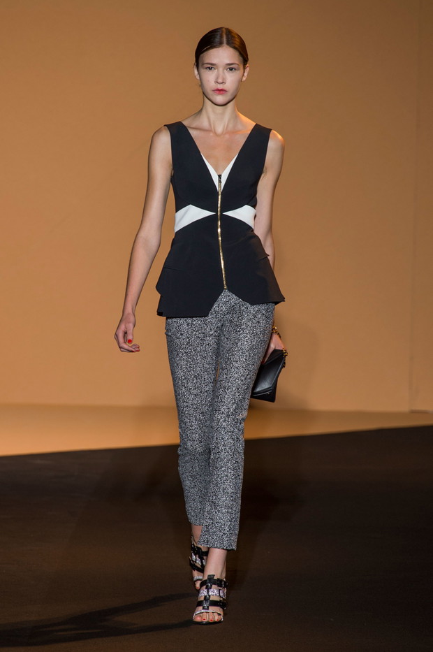 Roland Mouret wiosna-lato 2015