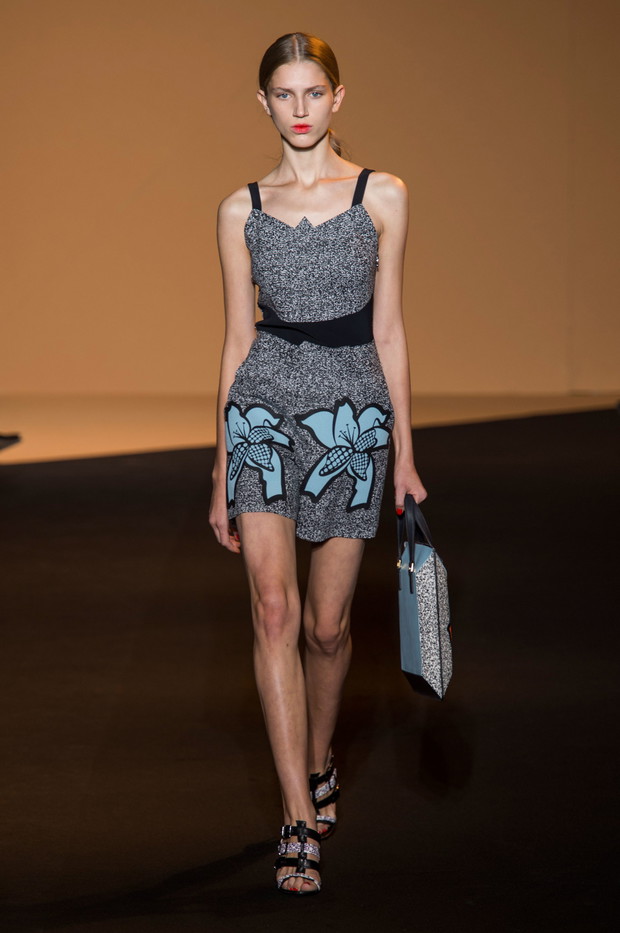Roland Mouret wiosna-lato 2015