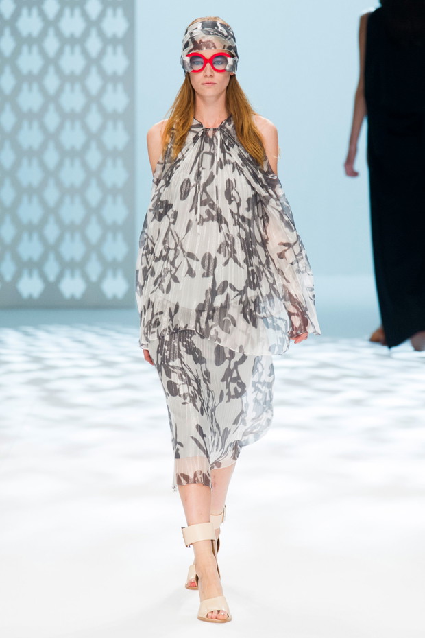 Chalayan wiosna-lato 2015
