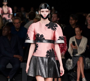 Alexander McQueen wiosna-lato 2015