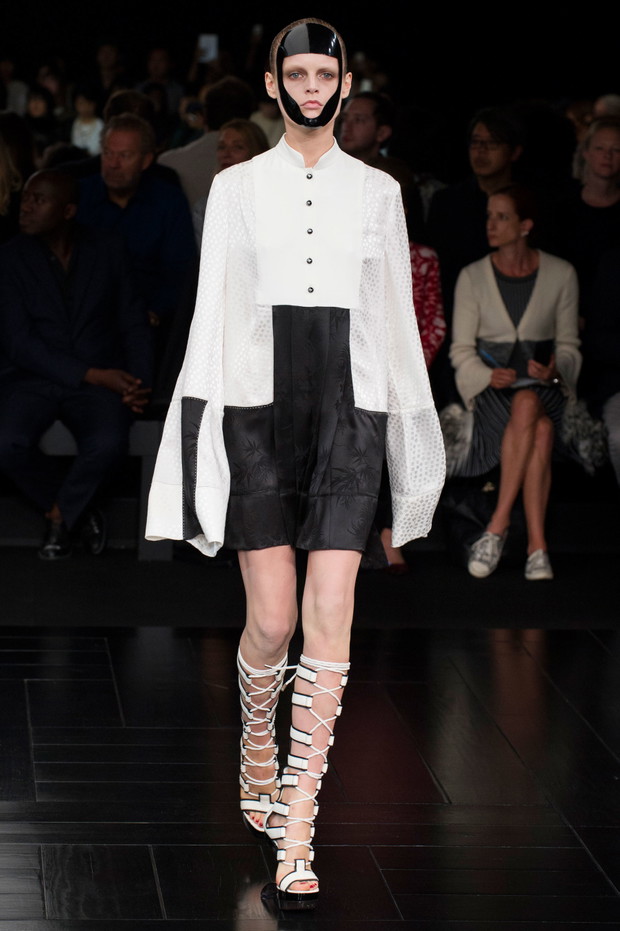 Alexander McQueen wiosna-lato 2015