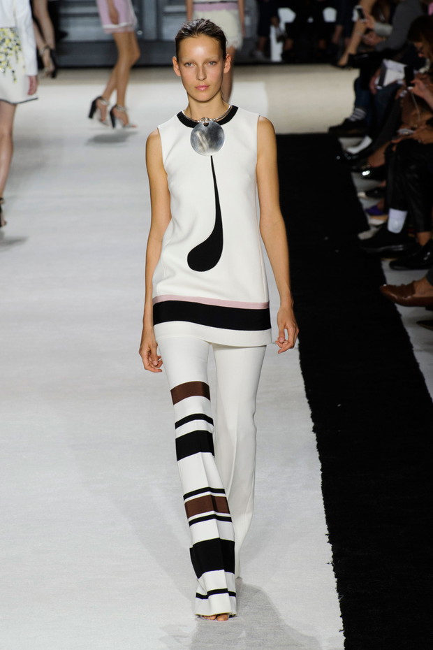 Giambattista Valli wiosna-lato 2015