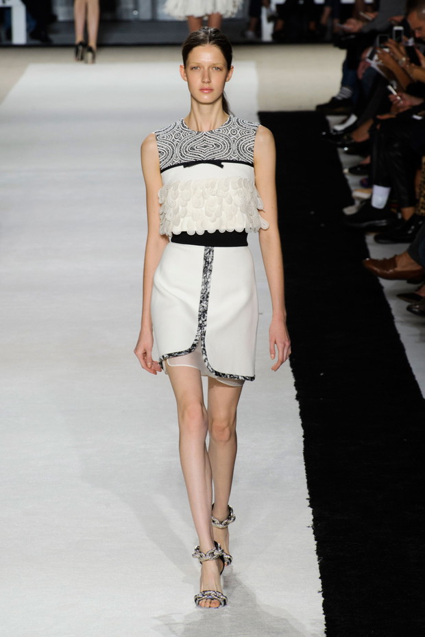 Giambattista Valli wiosna-lato 2015