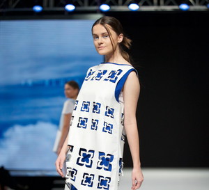 Fashion Week Poland Studio: Julia Piotrowska wiosna-lato 2015