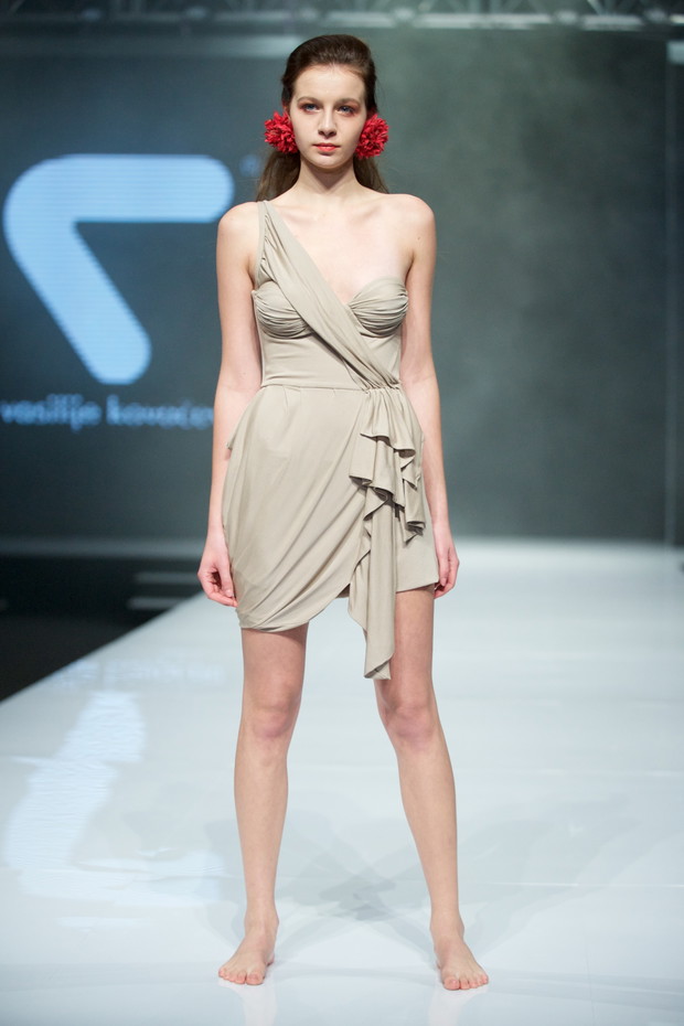 Fashion Week Poland Studio: Vasilije Kovacev wiosna-lato 2015