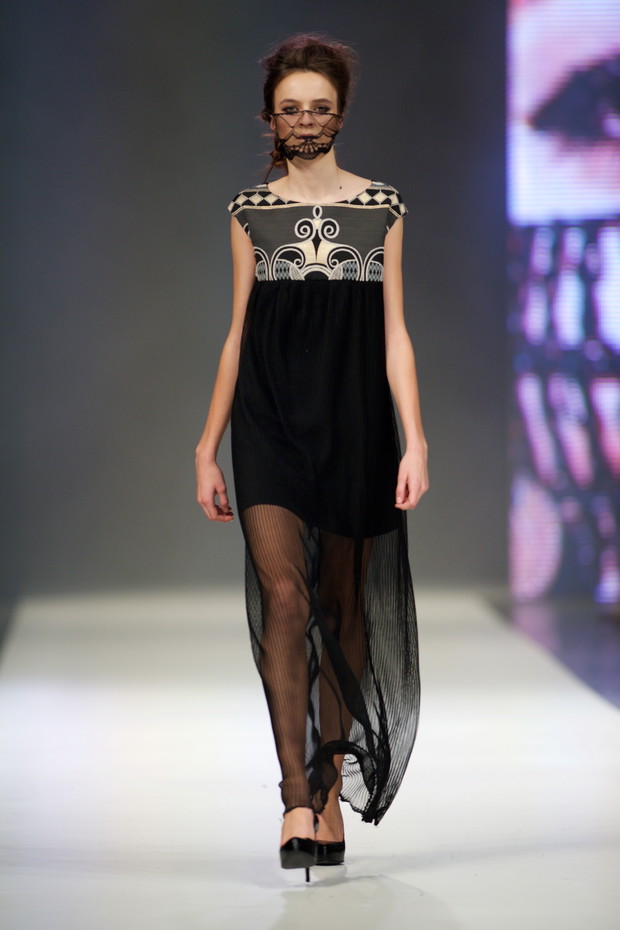Fashion Week Poland: Aga Pou wiosna-lato 2015
