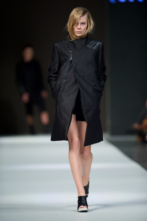 Fashion Week Poland: Aleks Kurkowski wiosna-lato 2015