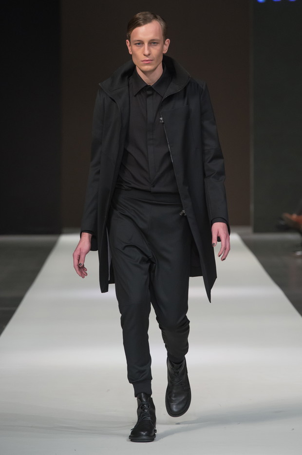 Fashion Week Poland: Aleks Kurkowski wiosna-lato 2015