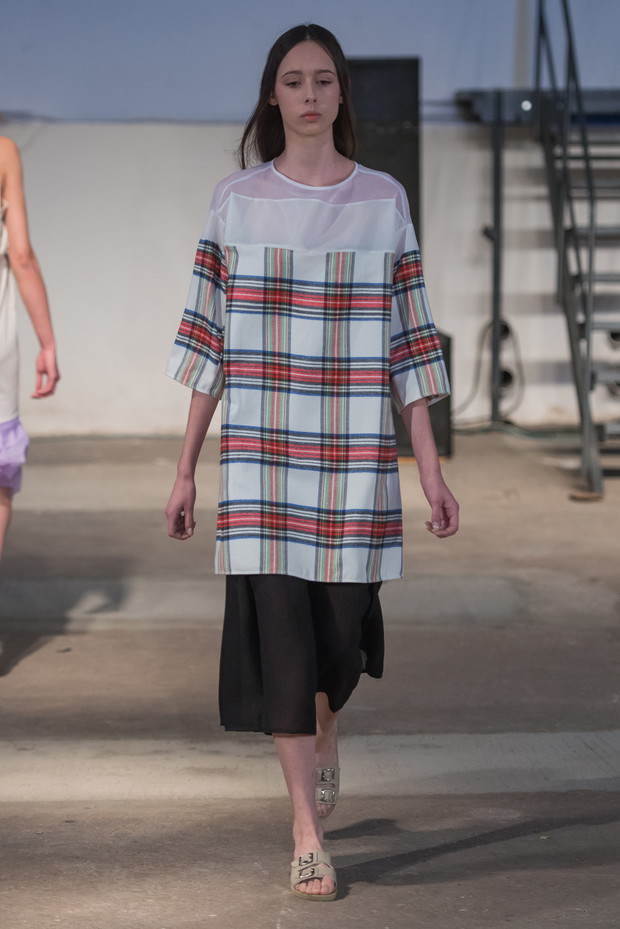 Fashion Week Poland OFF: Romana wiosna-lato 2015