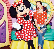 Alana Zimmer w Disneylandzie dla ELLE Canada
