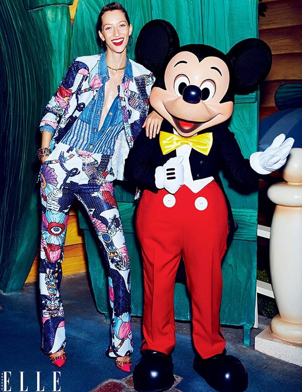 Alana Zimmer w Disneylandzie dla ELLE Canada