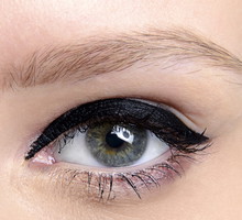 ELLE testuje: eye-linery