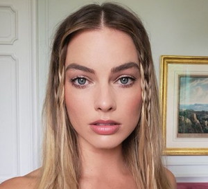 Margot Robbie