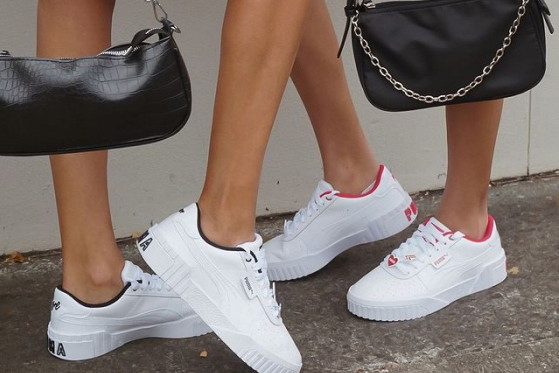 sneakersy