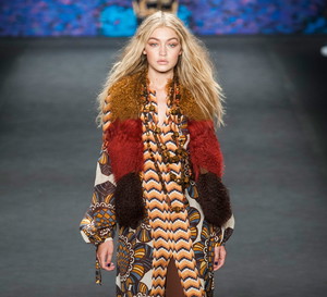 Anna Sui jesień-zima 2015/2016
