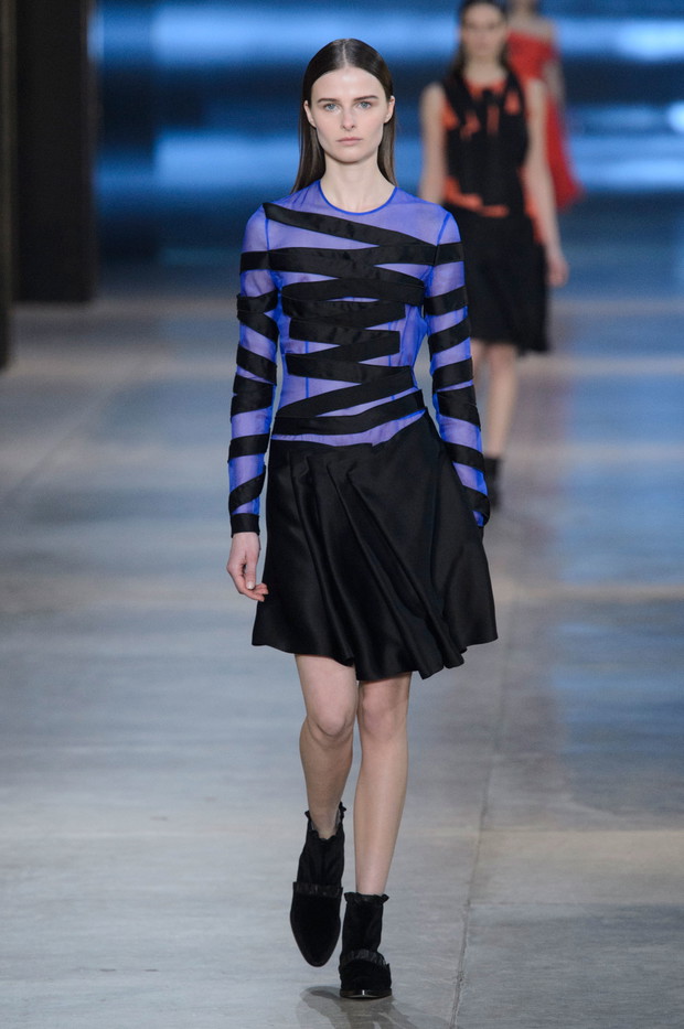 Christopher Kane jesień-zima 2015/2016