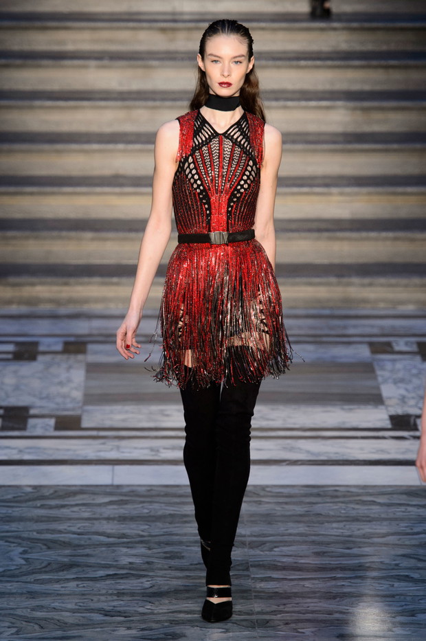 Julien Macdonald jesień-zima 2015/2016