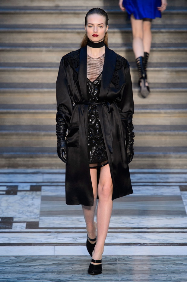 Julien Macdonald jesień-zima 2015/2016