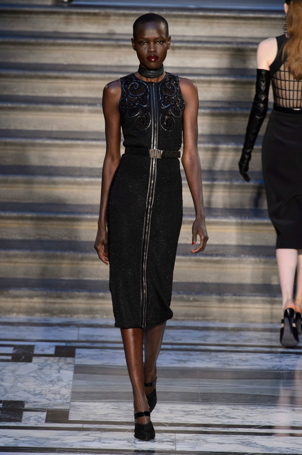 Julien Macdonald jesień-zima 2015/2016