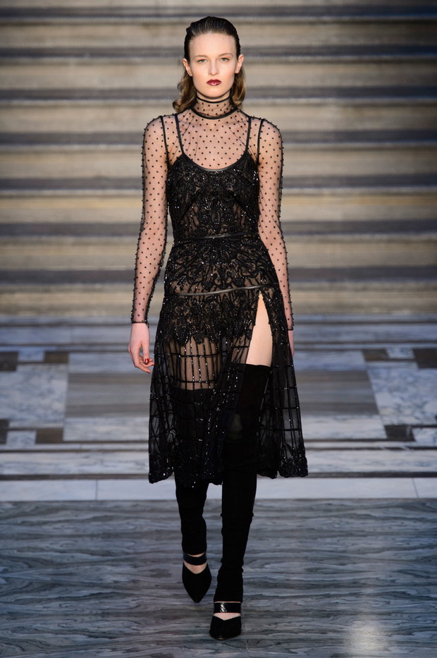 Julien Macdonald jesień-zima 2015/2016