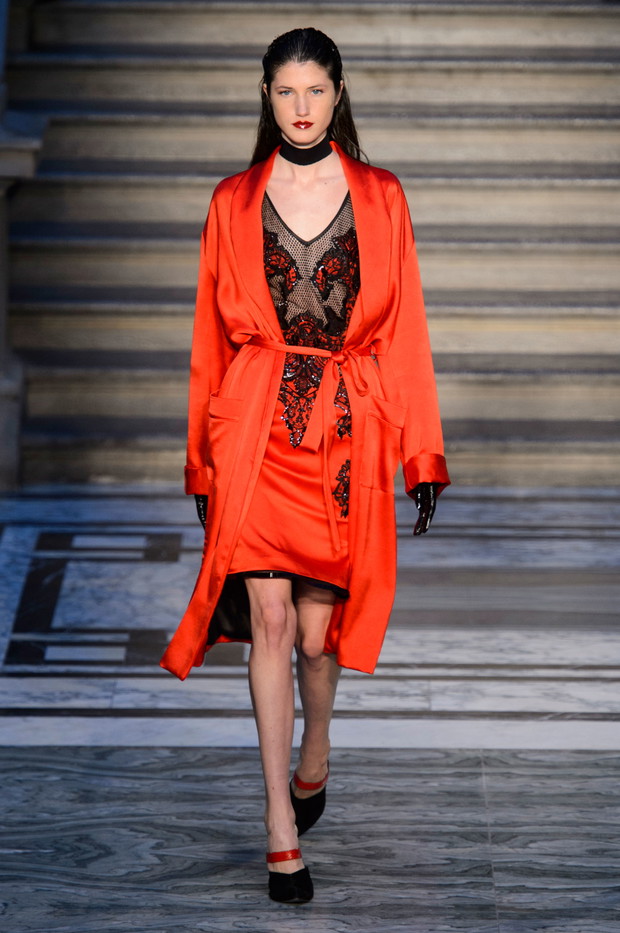 Julien Macdonald jesień-zima 2015/2016