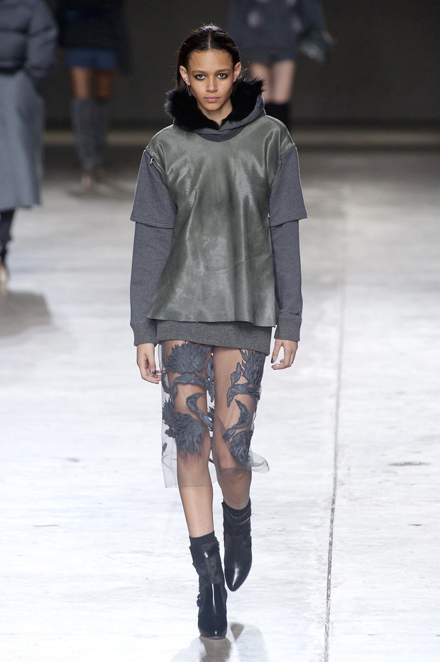 Pokaz Topshop Unique jesień-zima 2014. fot. Imaxtree