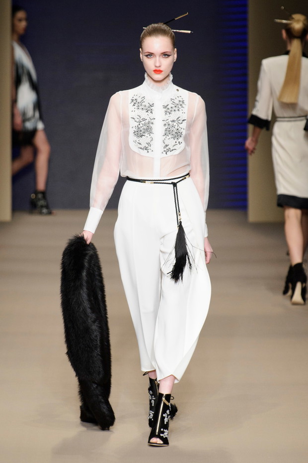 Elisabetta Franchi jesień-zima 2015/2016