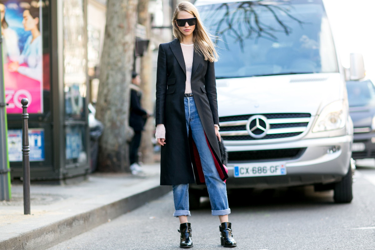 Street fashion: modelki off duty w Paryżu