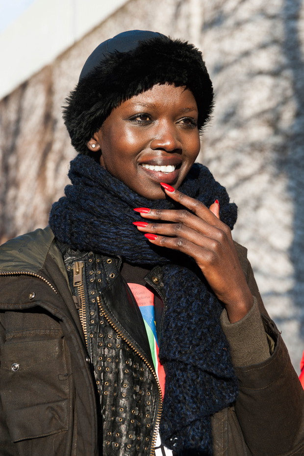 Street fashion: modelki off duty w Londynie