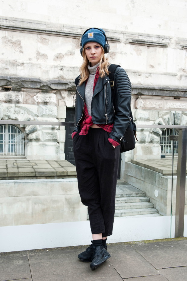 Street fashion: modelki off duty w Londynie