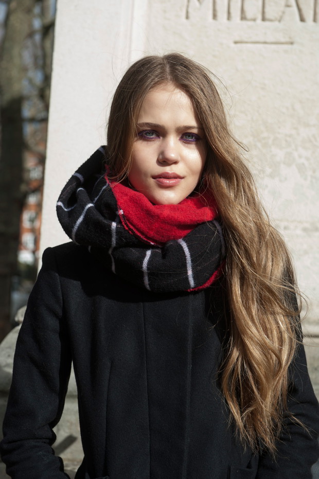 Street fashion: modelki off duty w Londynie