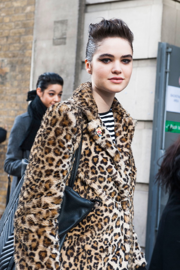 Street fashion: modelki off duty w Londynie