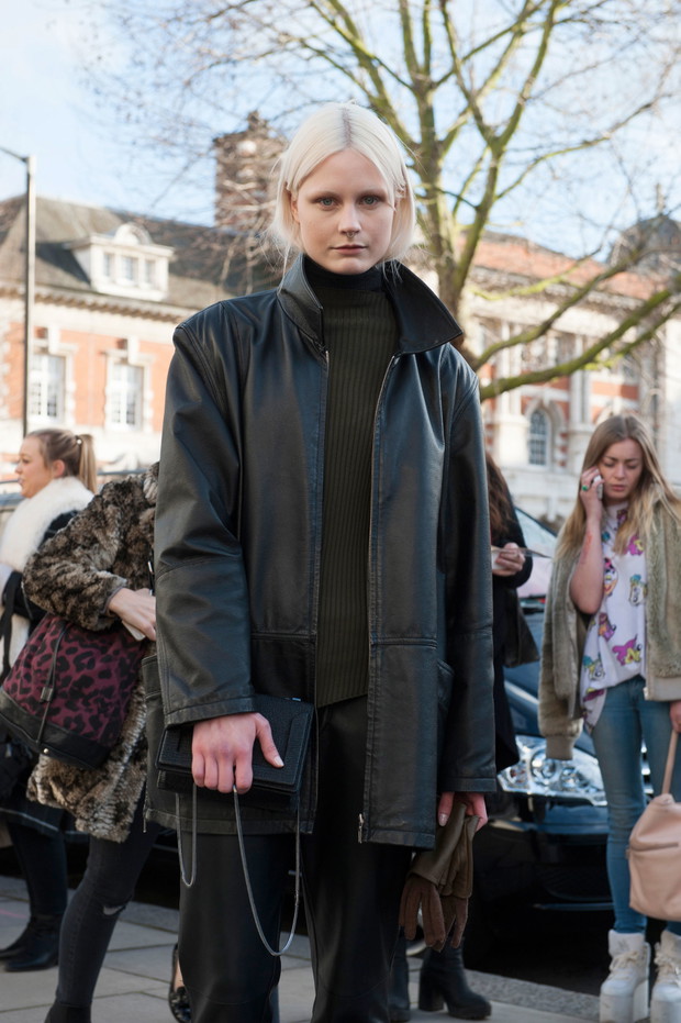 Street fashion: modelki off duty w Londynie
