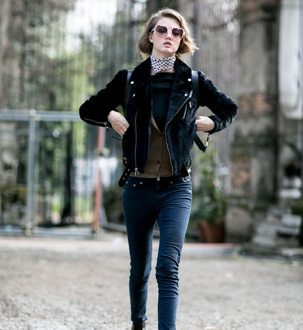 Street fashion: modelki off duty w Mediolanie