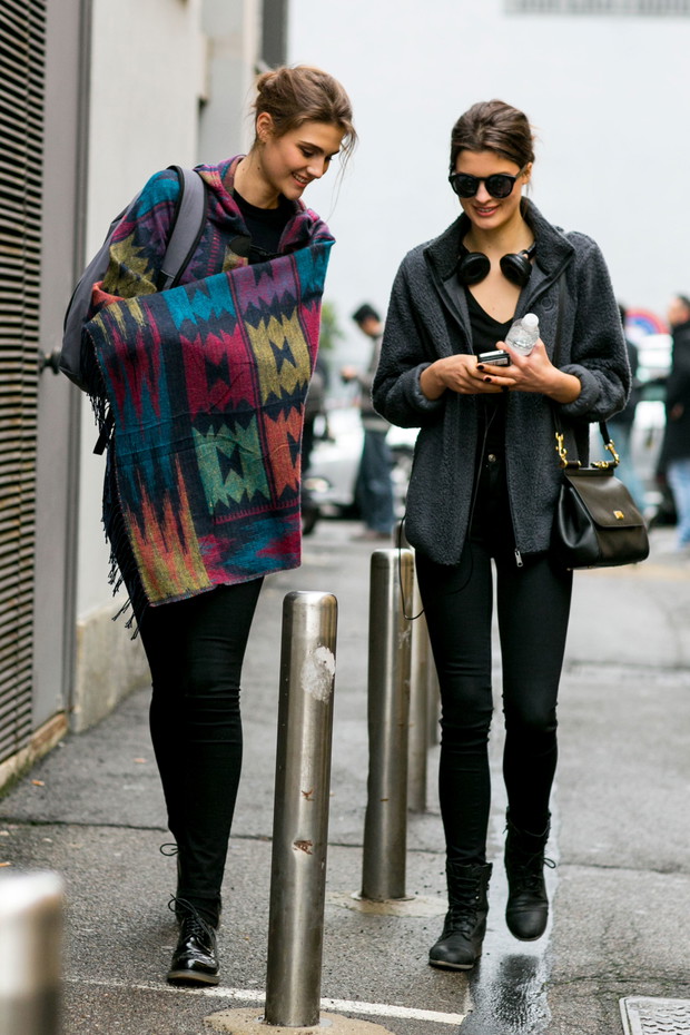 Street fashion: modelki off duty w Mediolanie