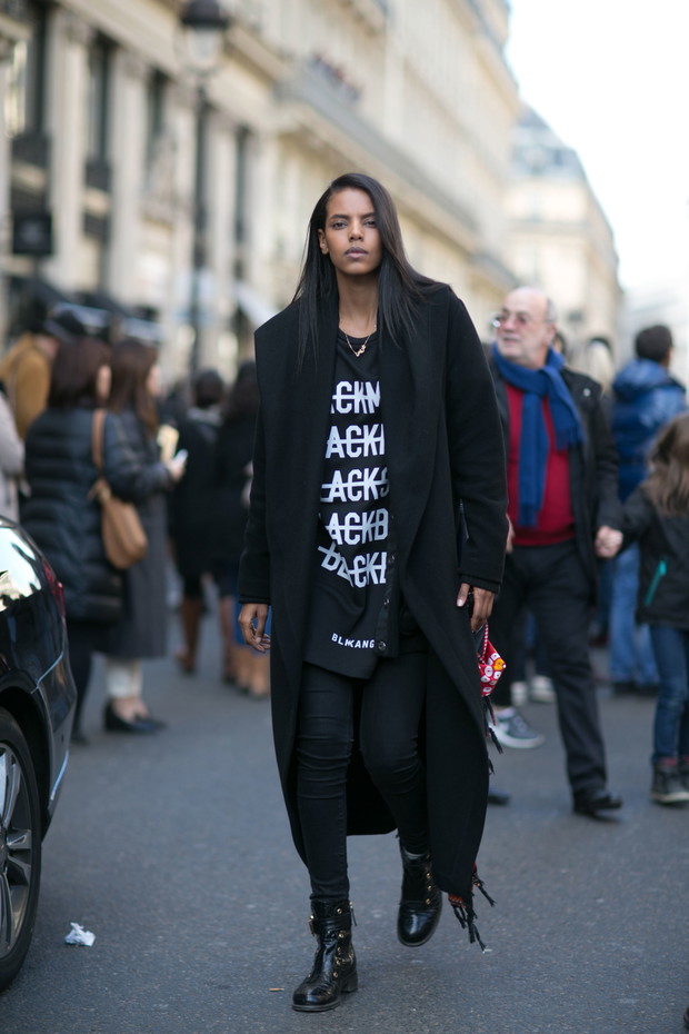 Street fashion: modelki off duty w Paryżu