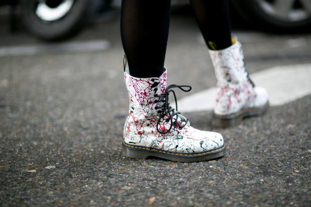 Street fashion: modelki off duty w Paryżu