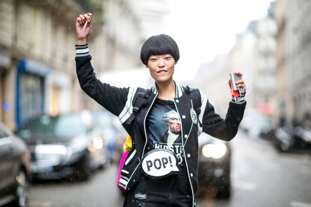 Street fashion: modelki off duty w Paryżu