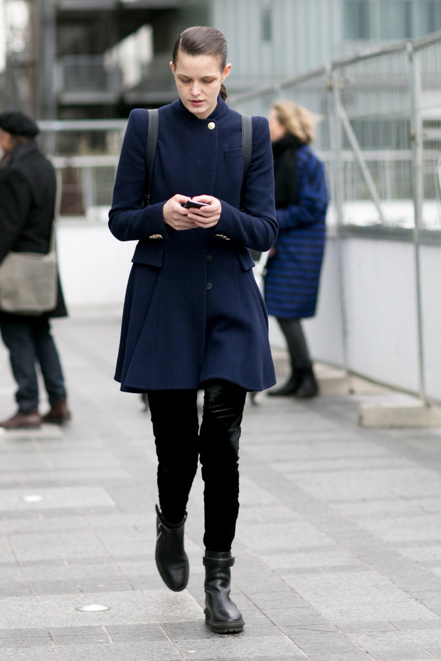 Street fashion: modelki off duty w Paryżu