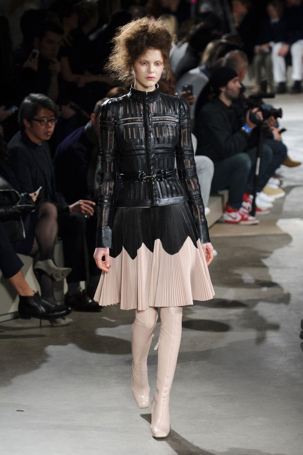 Alexander McQueen jesień-zima 2015/2016